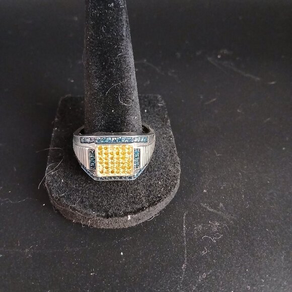 Blue N Yellow Men's Diamond Ring